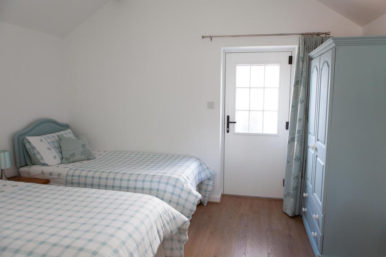 Elm Cottage Touring Park Whitegate  Zewnętrze zdjęcie
