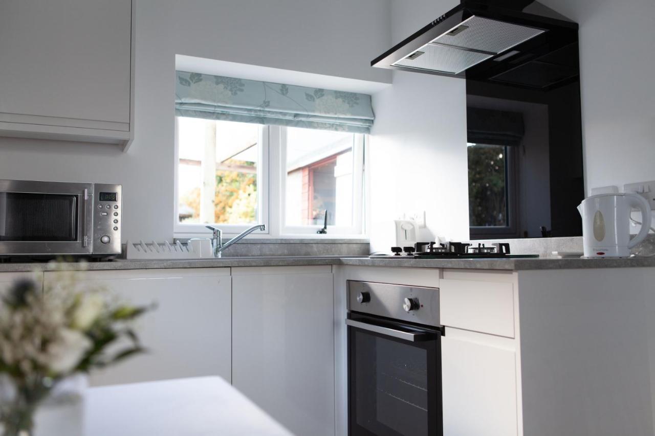 Elm Cottage Touring Park Whitegate  Zewnętrze zdjęcie